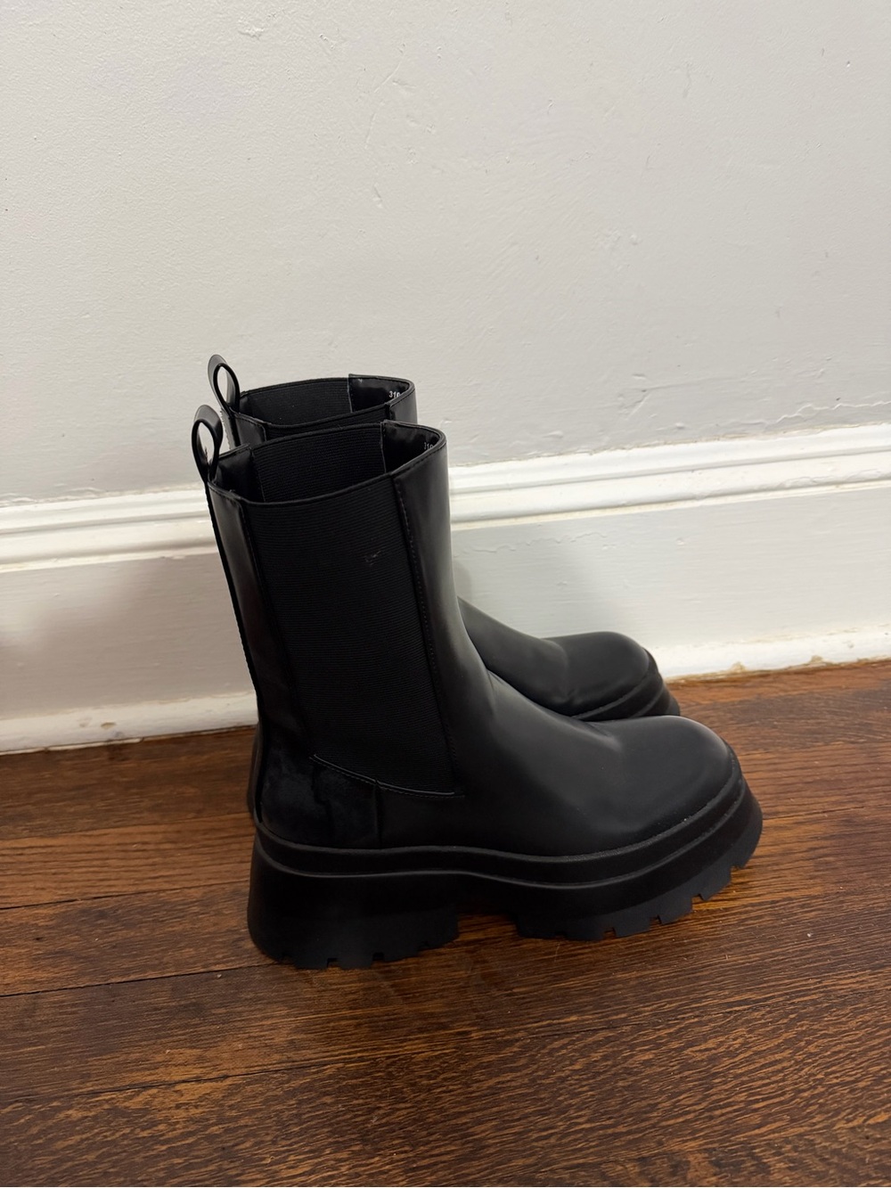 Zara Black Chunky Chelsea Boots | Platform Lug Sole | Size 37